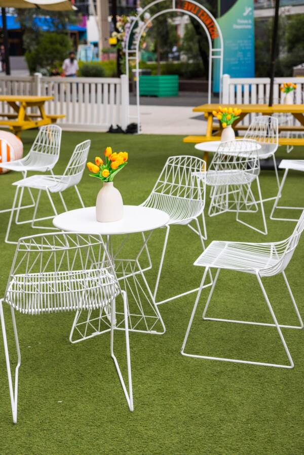 Jazz cafe table and chairs